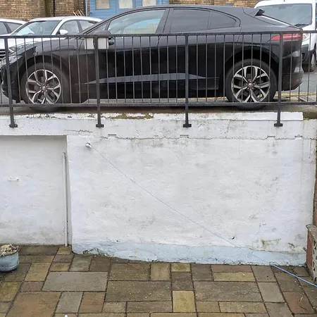 Jigsaw Γουίτμπι